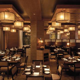 21 Restaurants Near Four Seasons Washington Dc Opentable Bourbon Steak Four Seasons Washington Dc