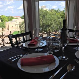 10 Restaurants Near River Walk Opentable 1718 Steakhouse