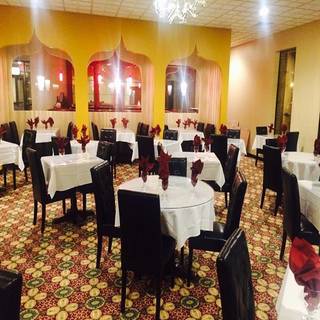 10 Restaurants Near Mayfair Mall Ping Center Opentable India Garden