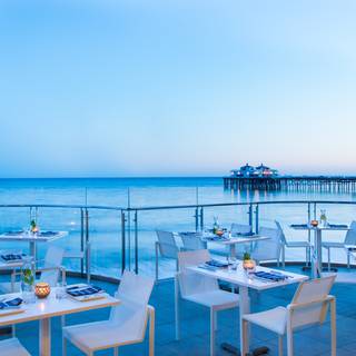 10 Restaurants Near Malibu Pier Opentable Carbon Beach Club Restaurant The Dining Room Malibu Inn