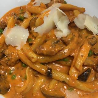 10 Restaurants Near Randhurst Mall Ping Center Opentable Trezeros Kitchen And Tap