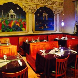 10 Restaurants Near University Of Central Florida Opentable Tamarind Indian Cuisine Ucf