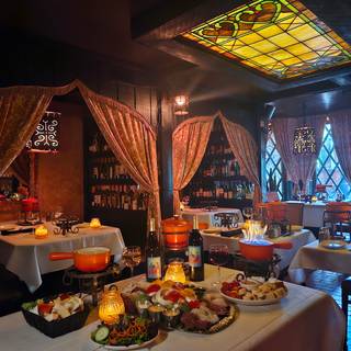 52 Restaurants Near Lincoln Park Zoo Opentable Geja S Café