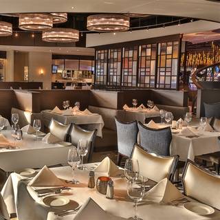 26 Restaurants Near Ler Arena Opentable Emeril S Chop House At The Sands Resort Bethlehem