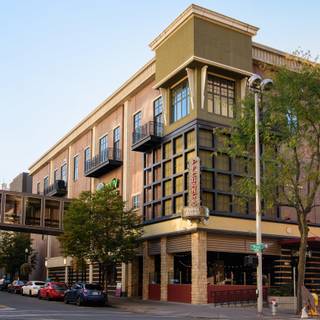 10 Restaurants Near River Park Square Opentable P F Chang S Spokane