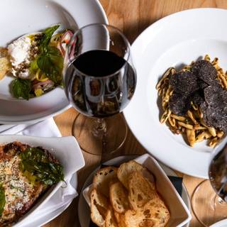 10 Restaurants Near Orpheum Theatre Opentable 21 Restaurants Available Nearby
