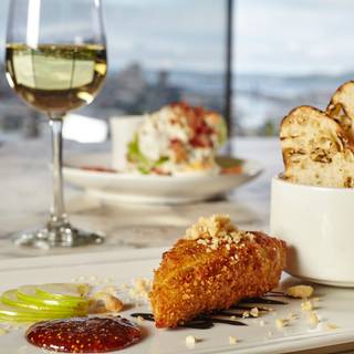 36 Restaurants Near Cathedral Of St Paul Opentable Kincaid S St Paul