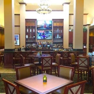 10 Restaurants Near Hilton Garden Inn Milwaukee Park Place Opentable 56 Restaurants Available Nearby
