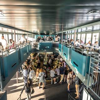 10 Restaurants Near Jacob Javits Convention Center Opentable Hudson S At Pier 81