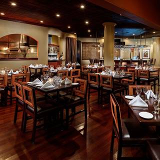 10 Restaurants Near Spirit Square Arts Center Opentable Caffe Siena