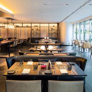 46 Restaurants Near Pacific Place Opentable Flint Jw Marriott Hotel Hong Kong