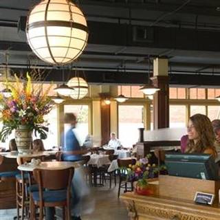 10 Restaurants Near Fox Theatre Opentable