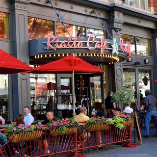 10 Restaurants Near Courtyard Denver Downtown Opentable Quick View
