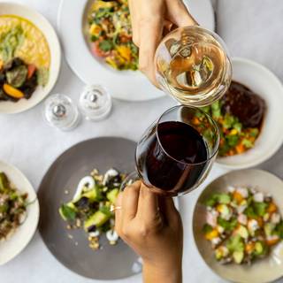 10 Restaurants Near University Of Arizona Opentable Maynards Market Kitchen