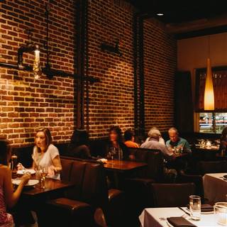 115 Restaurants Near Dekalb Peachtree Airport Opentable Haven Restaurant