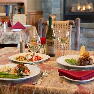 32 Restaurants Near Moonstone Beach Opentable 32 Restaurants Available Nearby