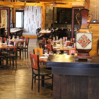 10 Restaurants Near Great Wolf Lodge Cincinnati Mason Opentable 37 Restaurants Available Nearby