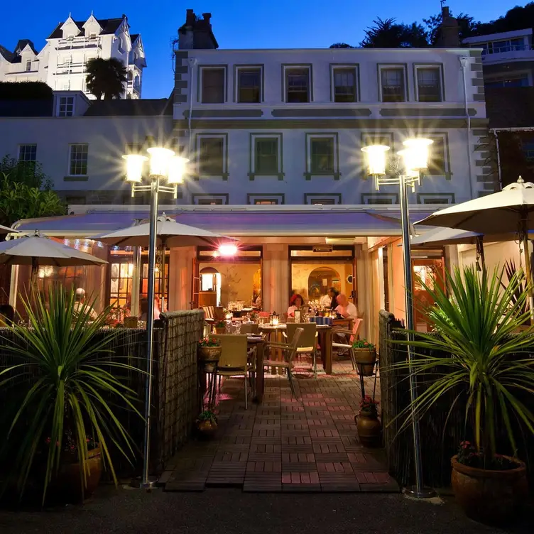 Salty Dog Bar & Bistro, St Aubins Village, Jersey