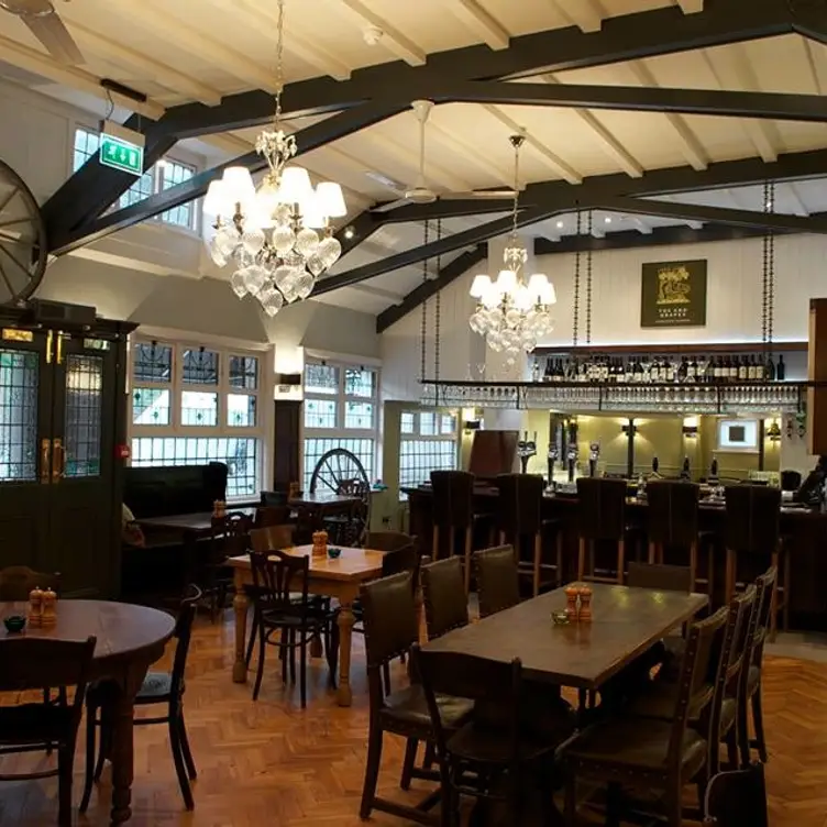 The Fox and Grapes, London, 