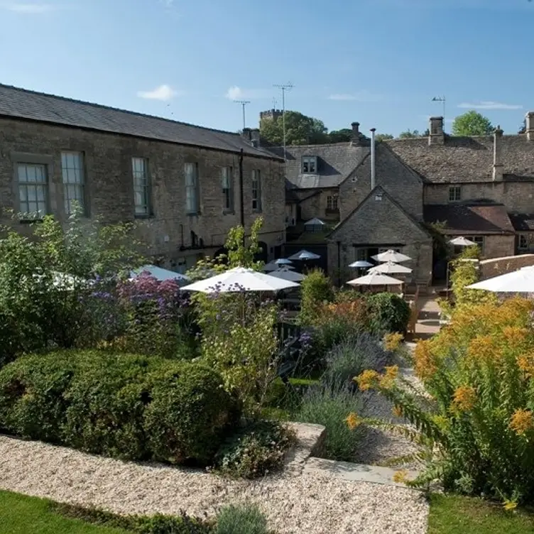 The Wheatsheaf Inn, Cirencester, Gloucestershire