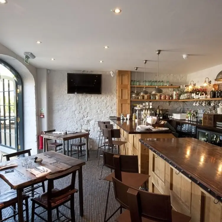 The Wheatsheaf Inn, Cirencester, Gloucestershire