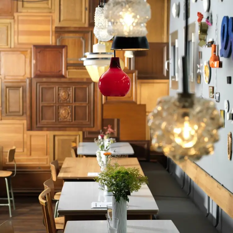 Frau Li, München, BY