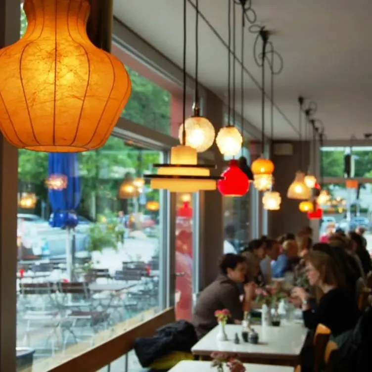 Frau Li, München, BY