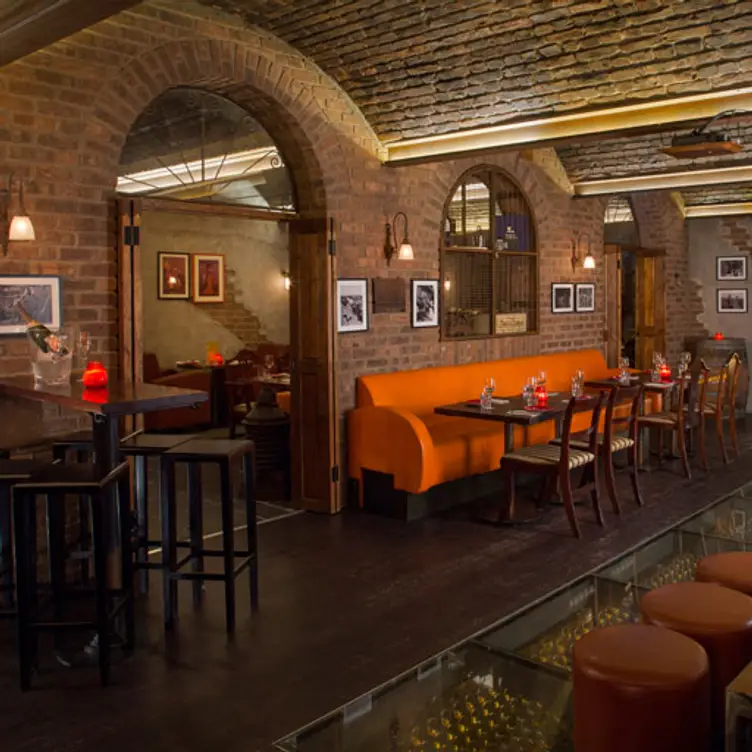 Copa de Cava, London, 