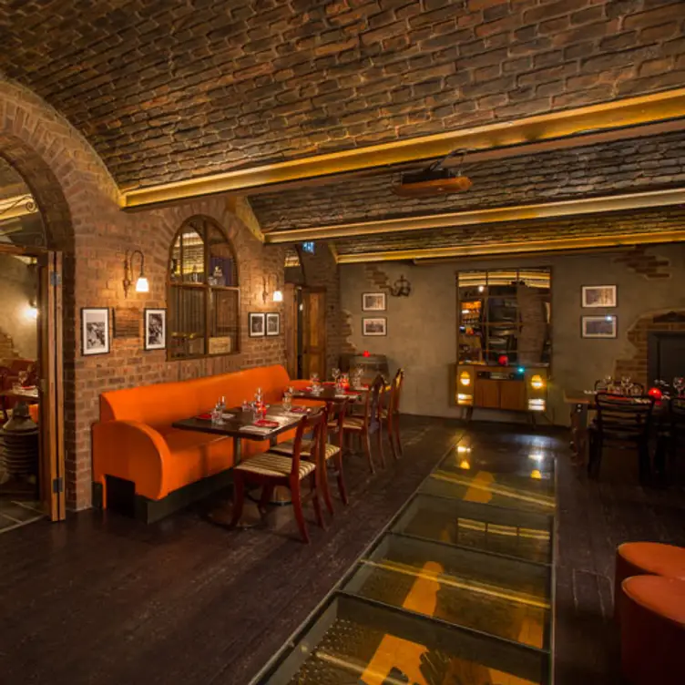 Copa de Cava, London, 