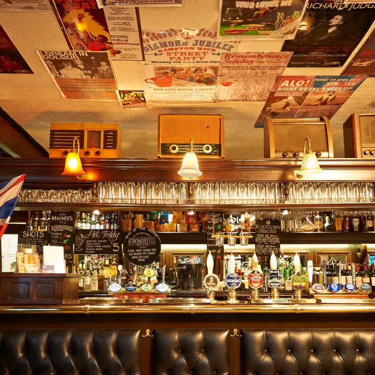 The Foresters - Hampton Wick, Hampton Wick, Surrey