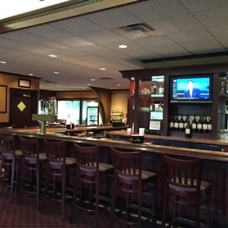 The Public House - Permanently Closed, Middle Island, NY