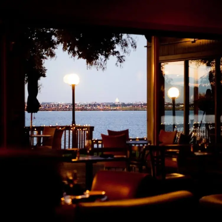 Indigo Landing, Alexandria, VA