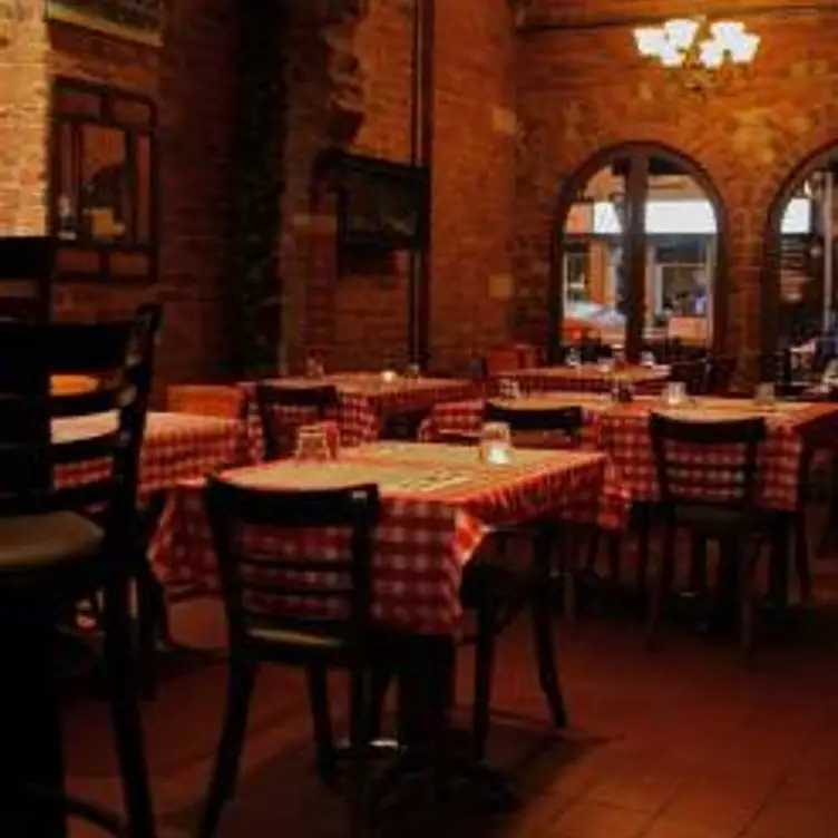 Trattoria Taverniti, Toronto, ON