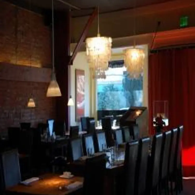Patrona, Ukiah, CA