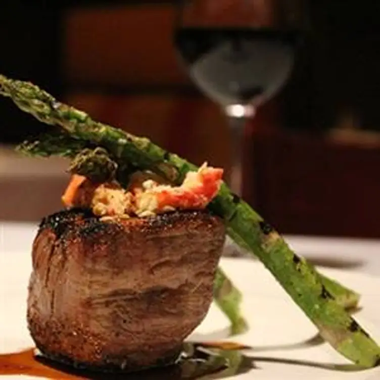 19 Steak and Seafood at Belterra Casino Resort, Florence, IN