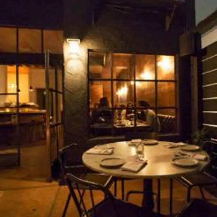 Flores and Sons - Permanently Closed, Los Angeles, CA