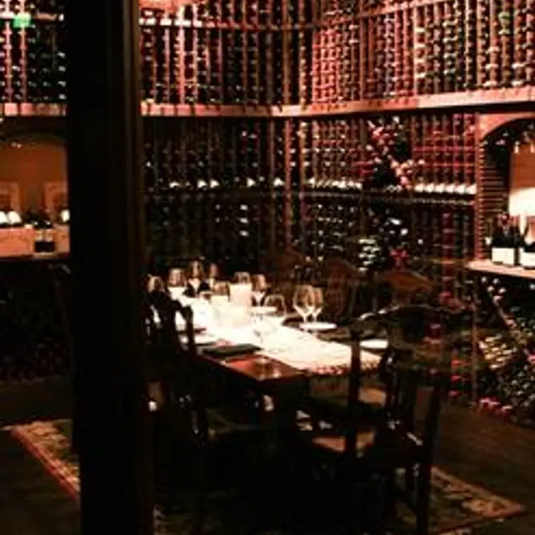 Veritas Steak & Seafood - Permanently Closed, Sugar Land, TX