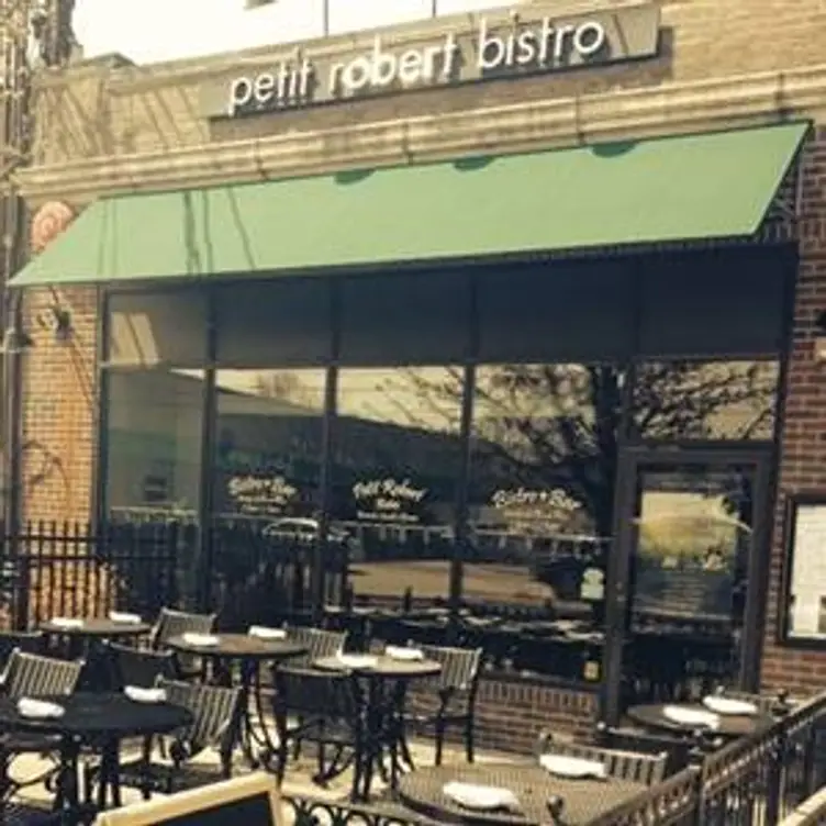 Petit Robert Bistro Needham - Permanently Closed, Needham, MA
