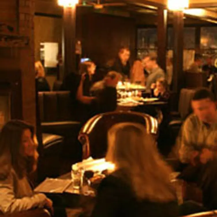 BluWater Bistro - Leschi, Seattle, WA