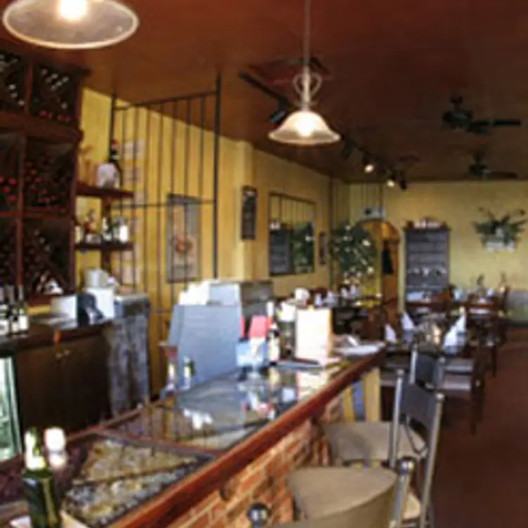 Le Voltaire, Omaha, NE