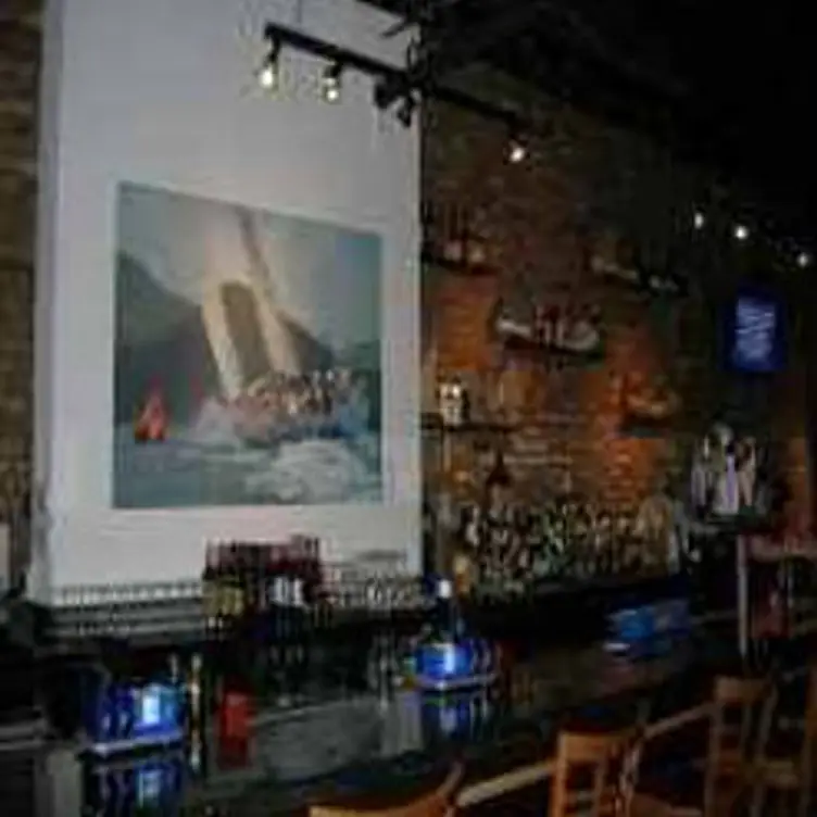 Weather Mark Tavern, Chicago, IL