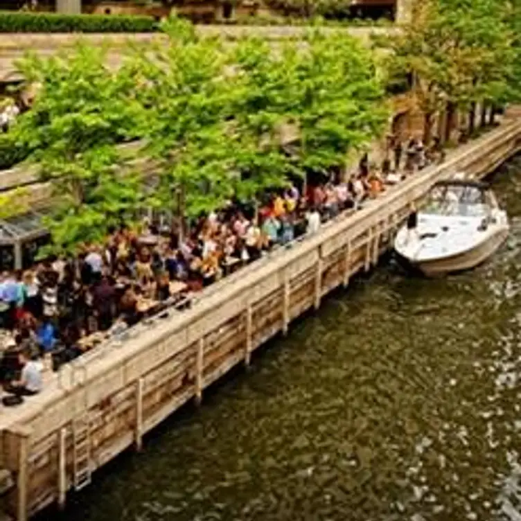 Bridge House Tavern - Permanently Closed, Chicago, IL