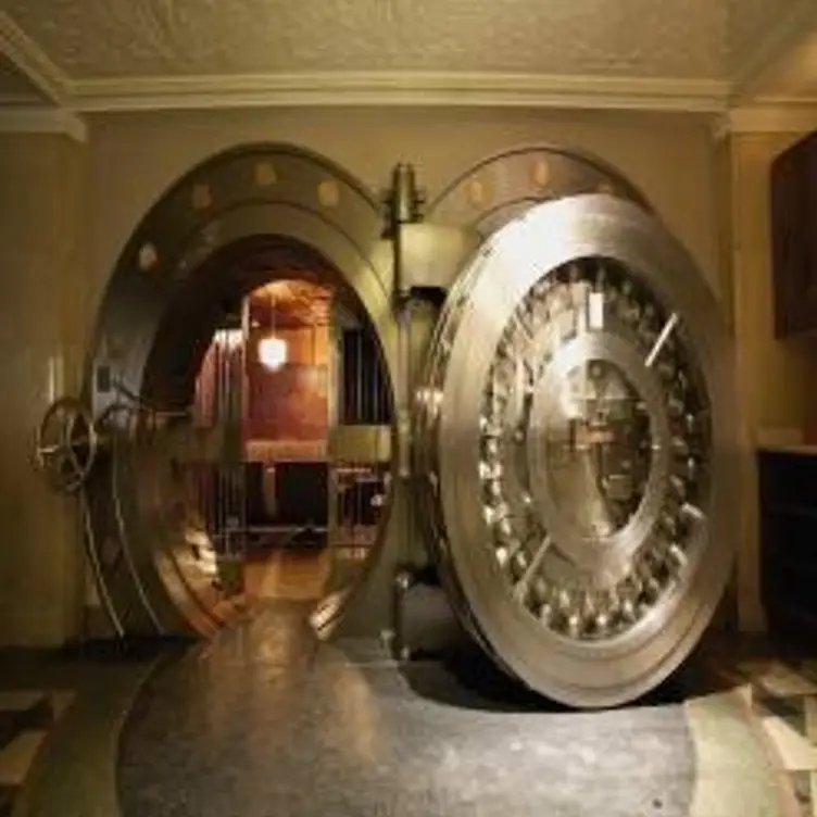 The Bedford - Permanently Closed, Chicago, IL
