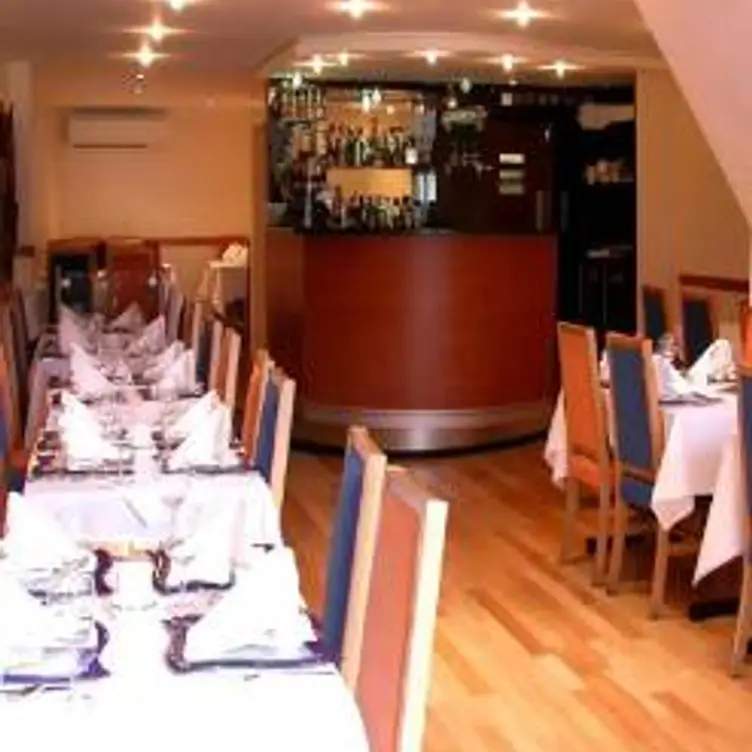 The Empress, London, 