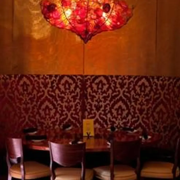 CRAVE - Coral Gables - Permanently Closed, Coral Gables, FL
