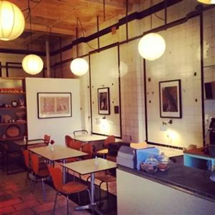 Blue Nile - Permanently Closed, London, 
