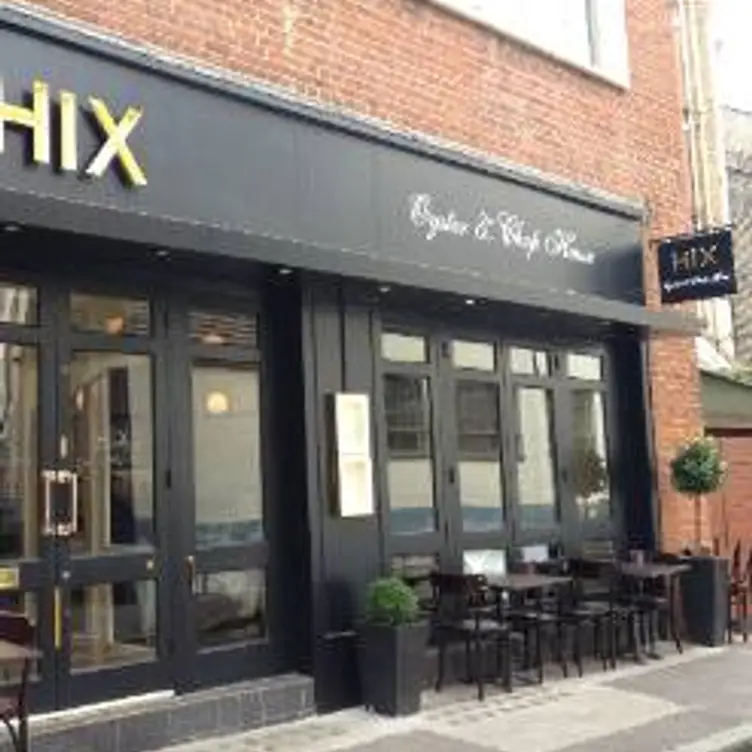 HIX Oyster and Chop House Bar Counter, London, 