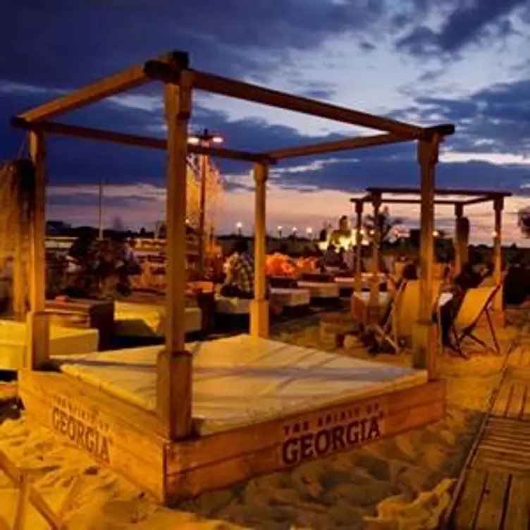 Deck5, Berlin, BE