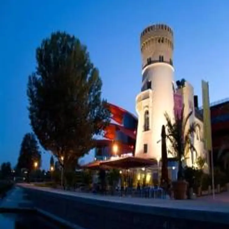 Il teatro, Potsdam, BB