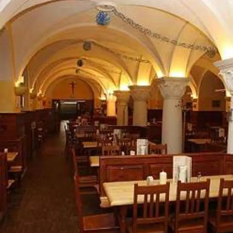 Ratskeller Wiesbaden, Wiesbaden, HE